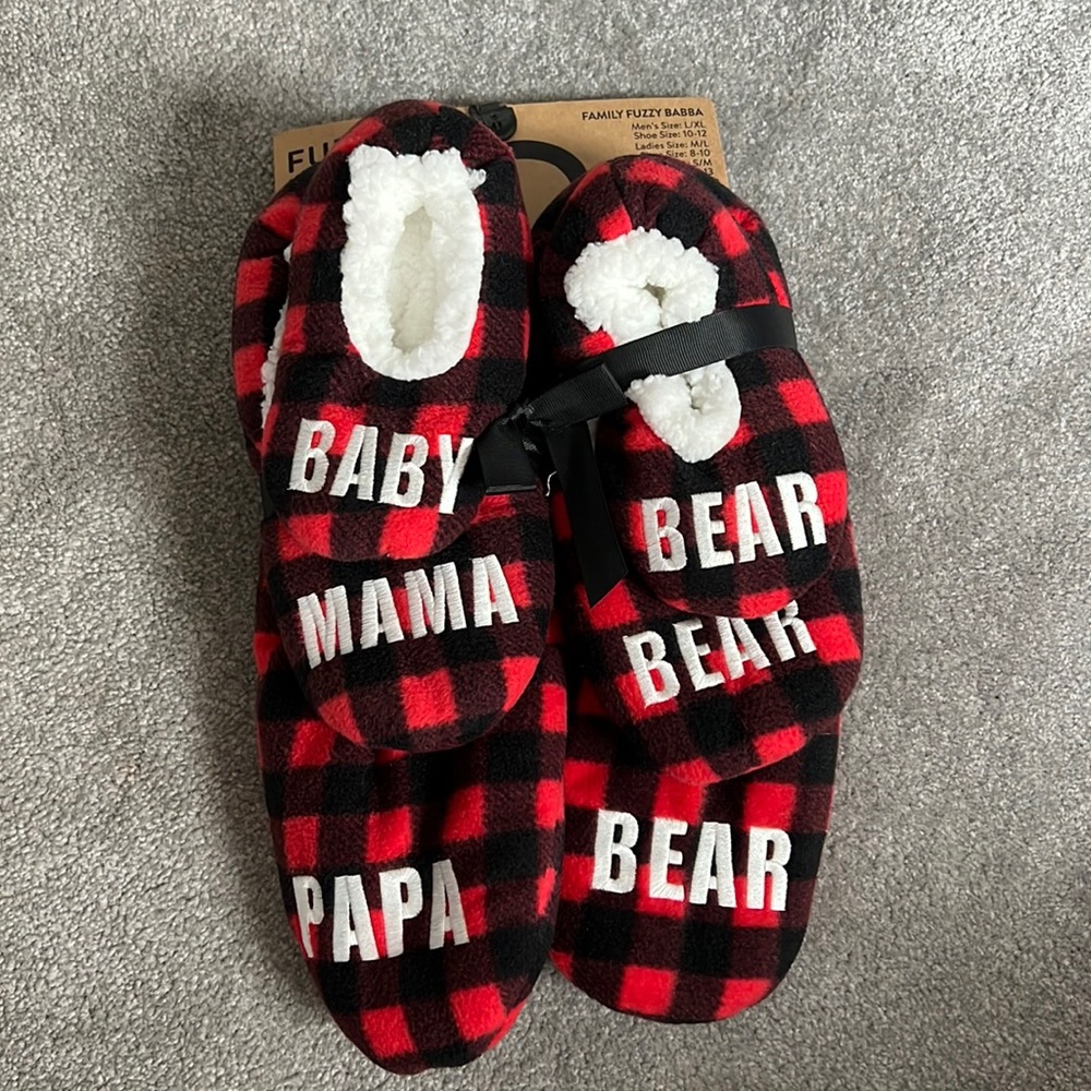 Family slipper set